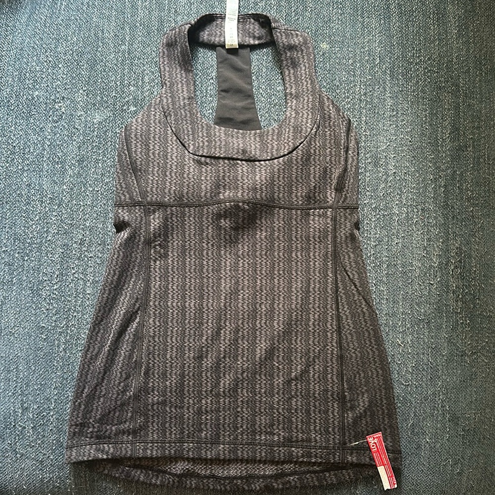 NWT Lululemon Scoop Tank